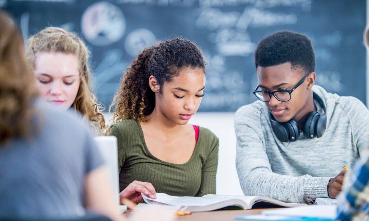 Le programme de français en seconde : chapitres et compétences attendues
