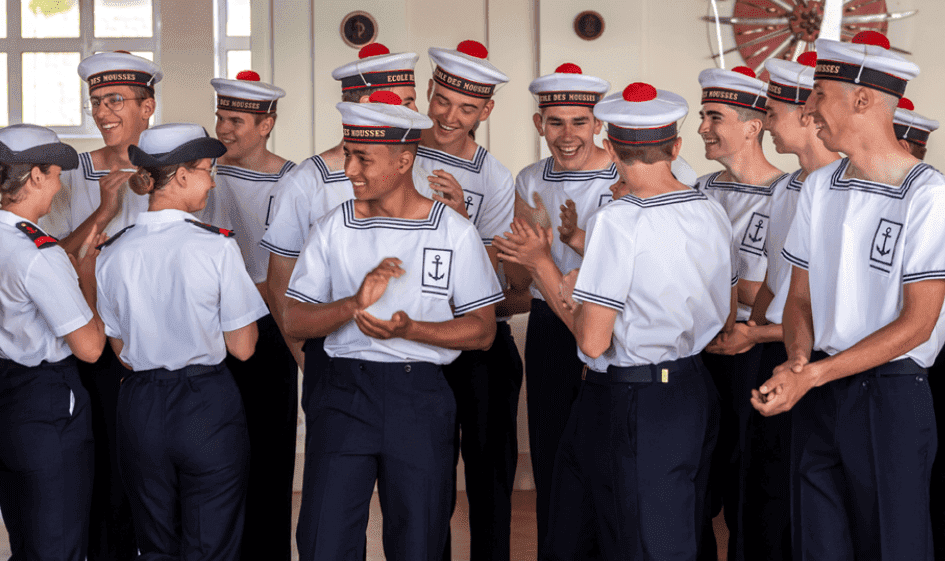 Découvre l'école des Mousses de la Marine nationale
