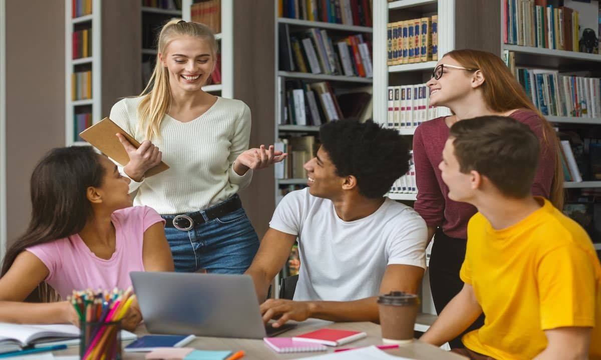 La méthode Feynman : apprendre en expliquant, comprendre pour de bon