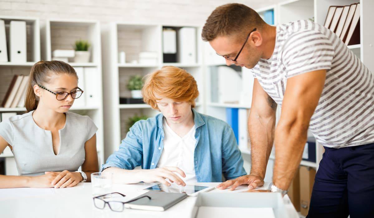 Parents : comment aider votre ado à réussir sa 4ème ?