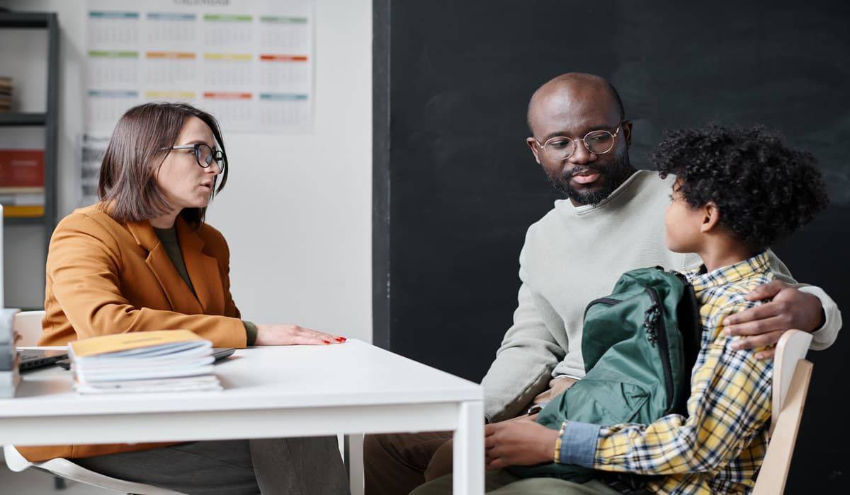 Parents : comment réussir les premiers échanges avec les profs ?