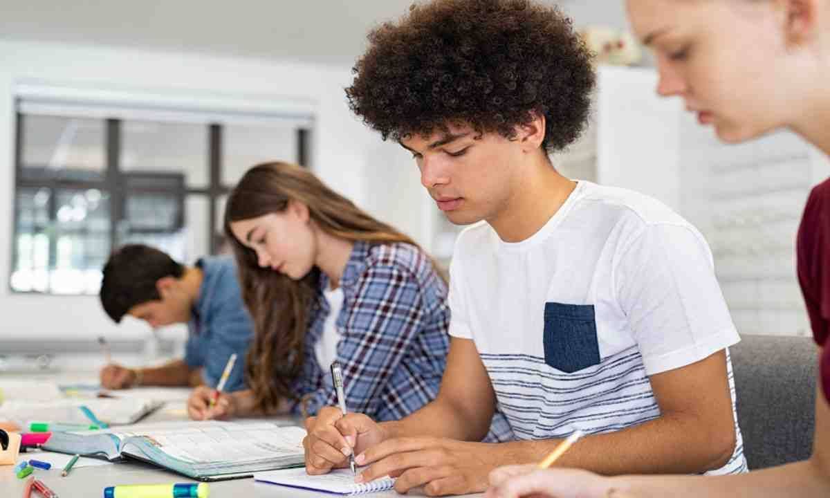 Bac 2025 : le sujet officiel de SES tombé en Amérique du Nord