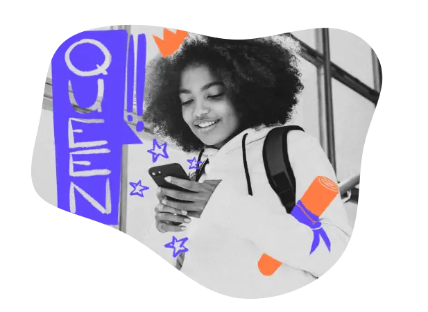 Enfant devant son bureau